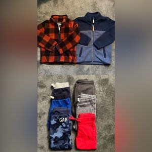 6 pairs boys 4t sweatpants and two zip up jackets